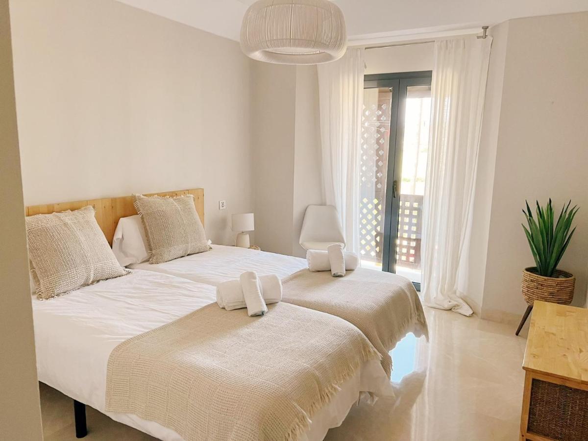 Sotogrande Alboaire- Waterfront Luxury 4 Bedroom Apt In The Marina Of Sotogrande Zewnętrze zdjęcie