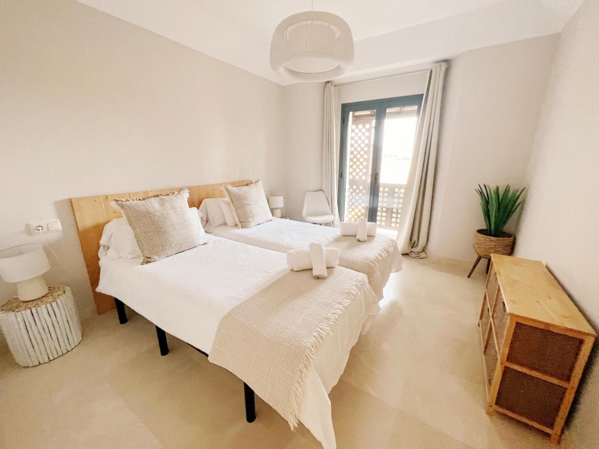 Sotogrande Alboaire- Waterfront Luxury 4 Bedroom Apt In The Marina Of Sotogrande Zewnętrze zdjęcie